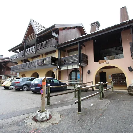 Appartement 4 Pers Avec Balcon, Près Des Remontées Mécaniques - Fr-1-572-149
